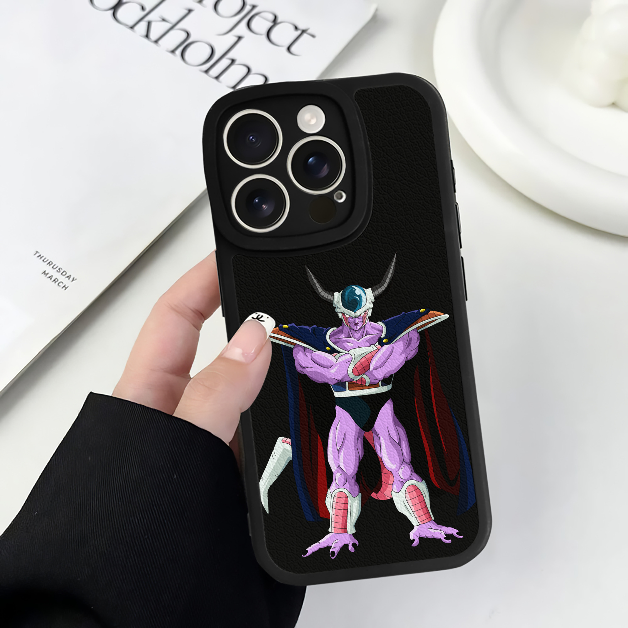 （画像用） ドラゴンボール コルド大王 DRAGON BALL King Cold 【iPhone 16シリーズ対応】シリコンスマホケース（レザー調） 材質：シリコン